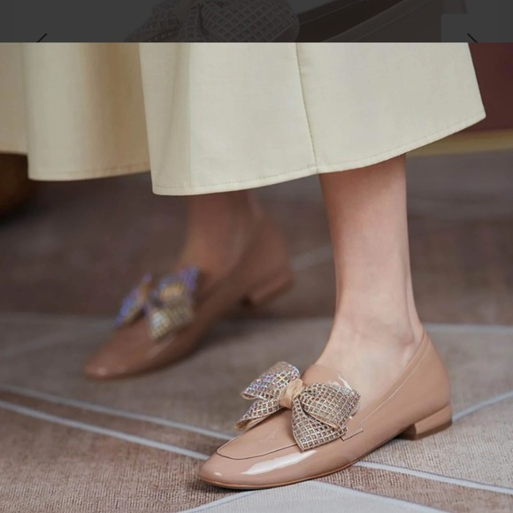 LaRosa Beige Loafers with Bow - Picture 3 of 3